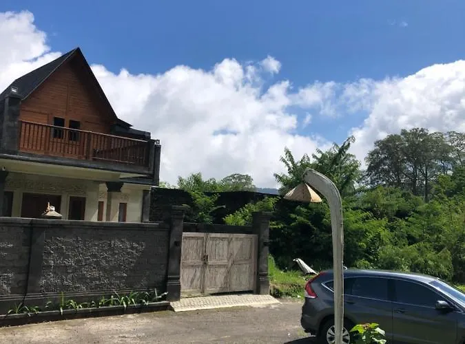 Buyan View Villa *