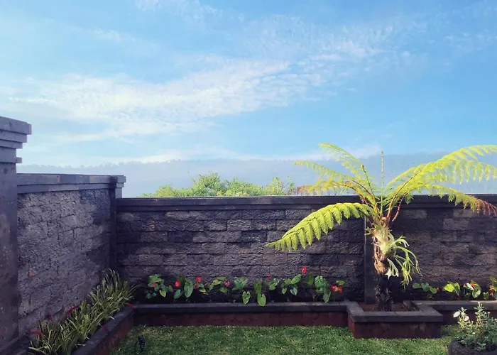Buyan View Villa *